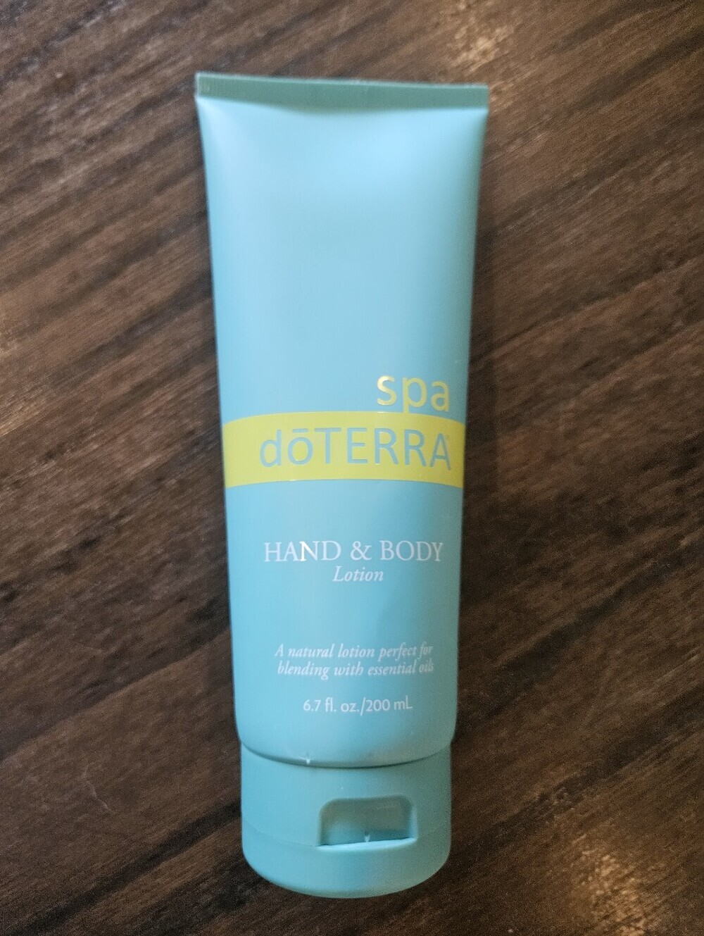 Doterra Spa Hand & Body Lotion - Aqua with Yellow Accent
